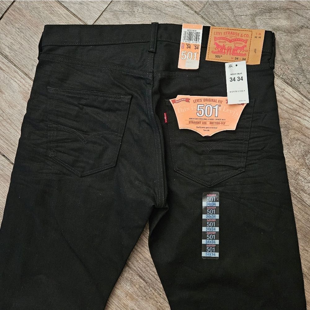 Levi's 501 Original Fit Straight Leg Men's Black Denim Jeans 34W x 34L - Picture 8 of 8